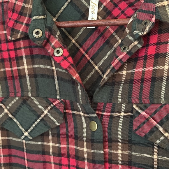 Red and Green Plaid Flannel Shirt Dress - Picture 4 of 7